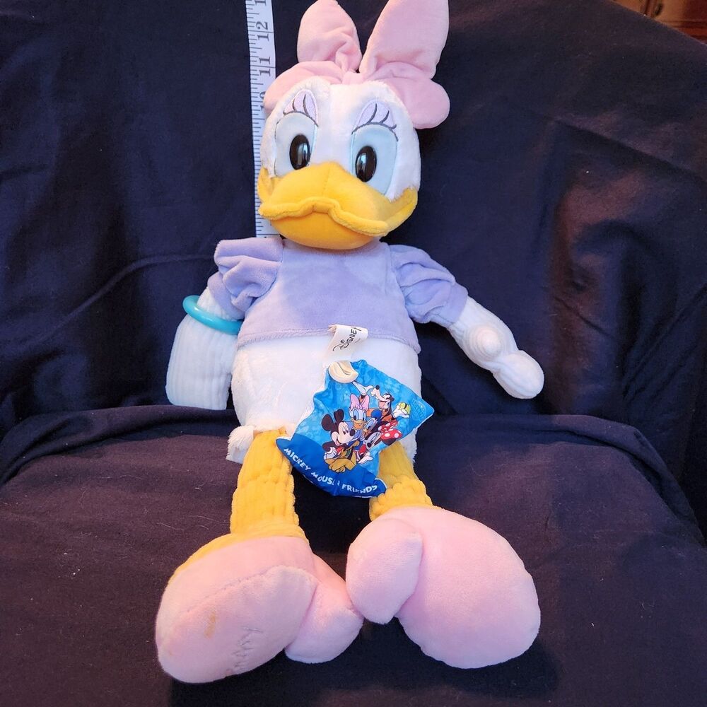 Scentsy Buddy Daisy Duck 18 In Tall EUC Scent Pack Included Duck Plush